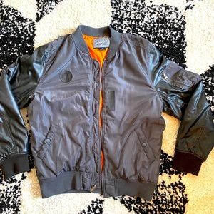 Men’s Medium Bomber Jacket